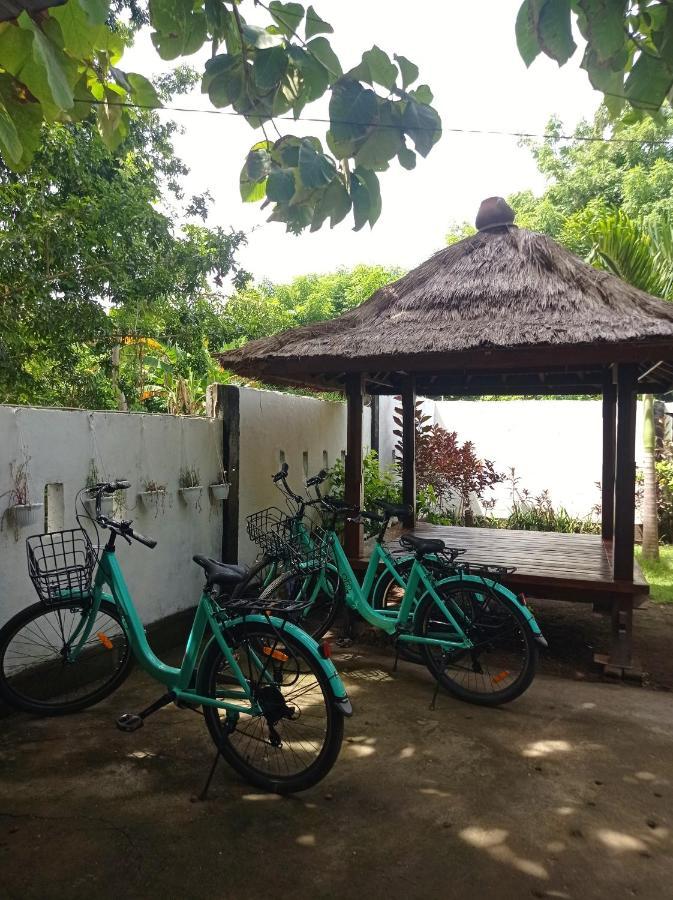Follow The Rabbit Bungalow Gili Air Esterno foto