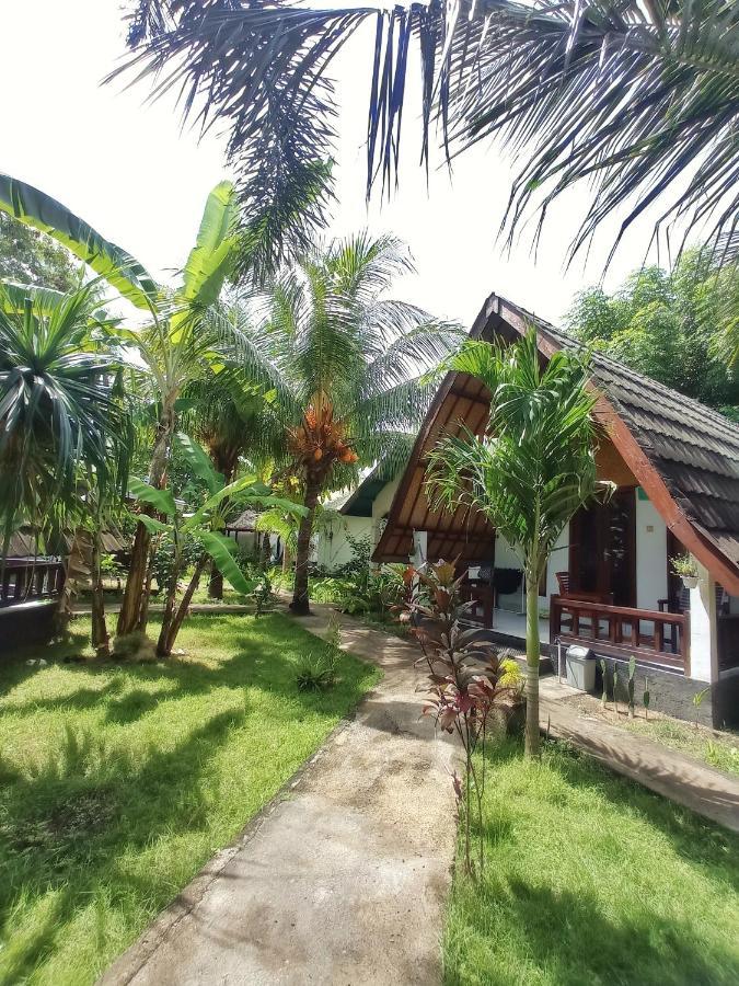 Follow The Rabbit Bungalow Gili Air Esterno foto